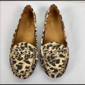 NWOT Vionic Mesa Leopard Print
